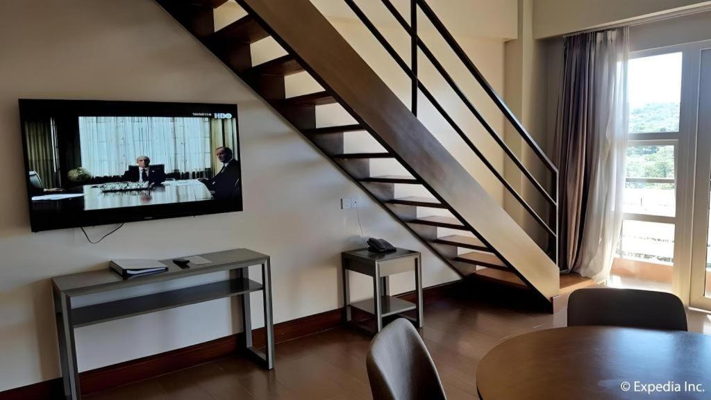 Newtown Plaza Hotel Baguio City Екстериор снимка